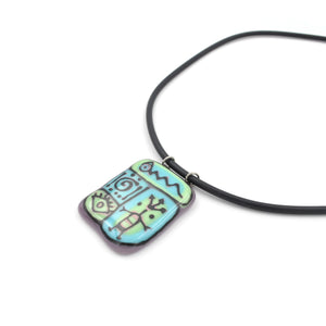 COLLIER EN VERRE FUSIONNÉ