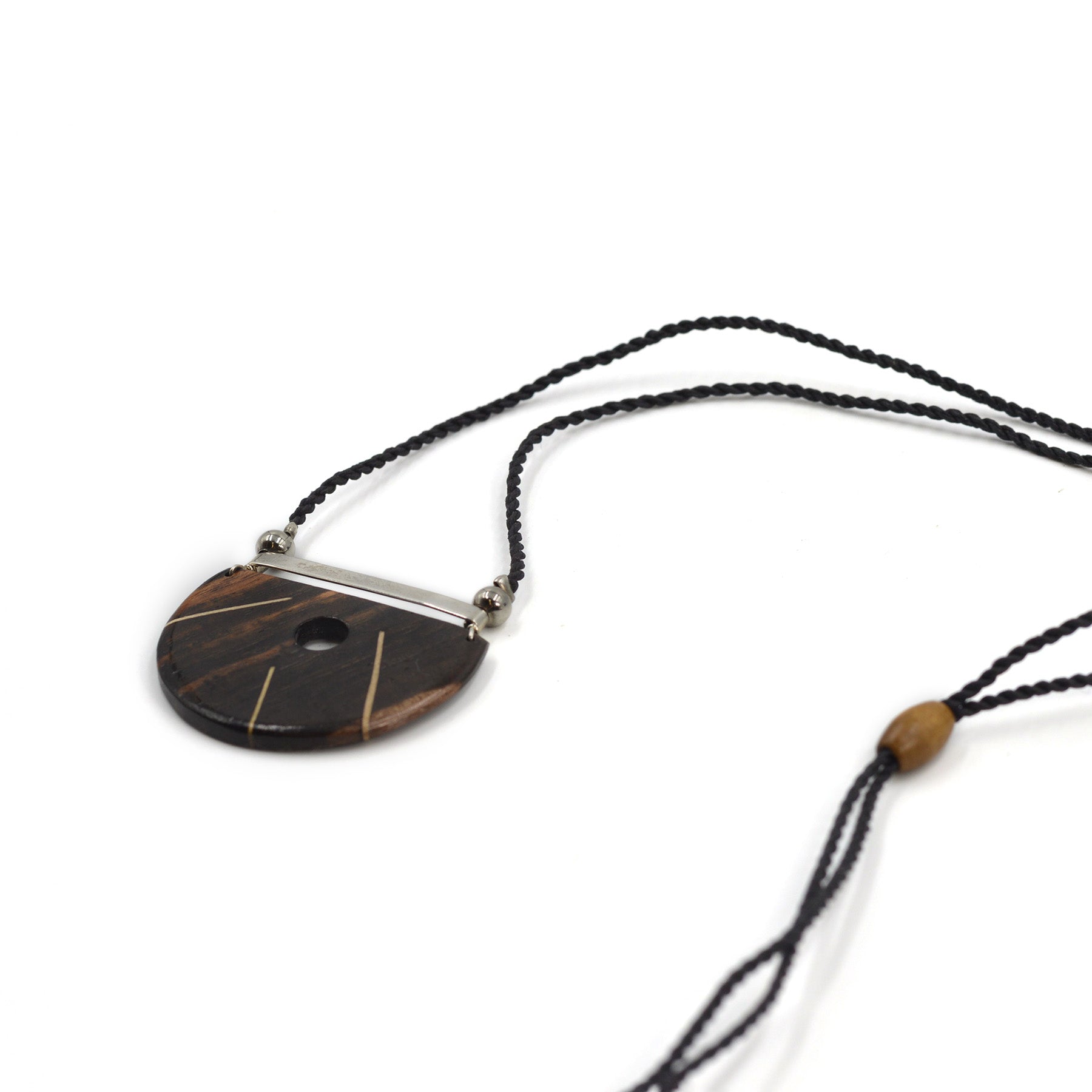 COLLIER EN BOIS